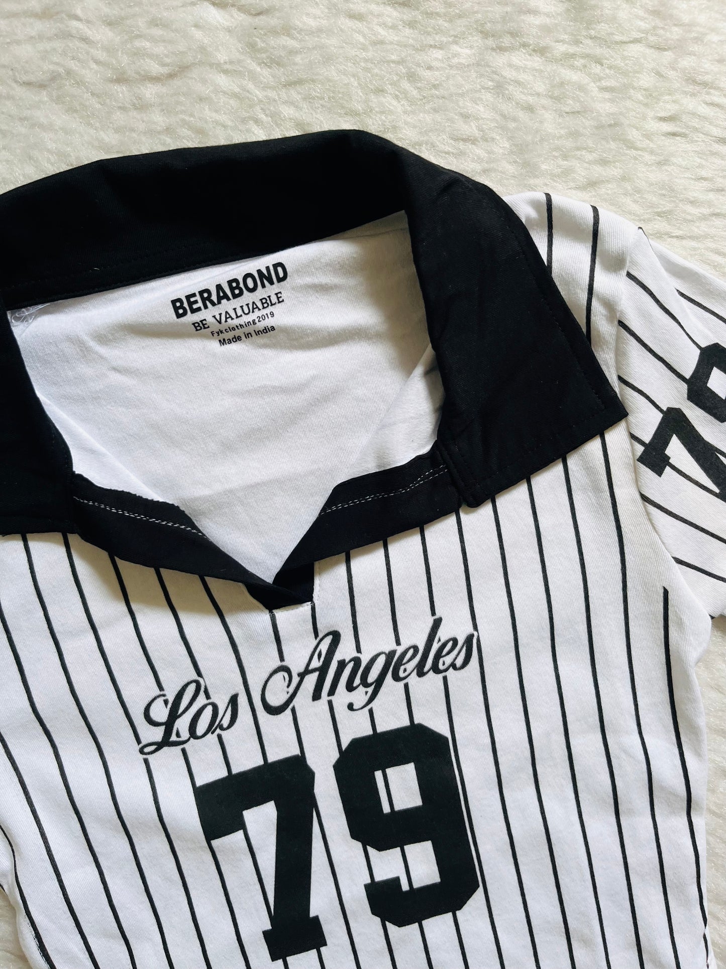 Los Angeles collared fitted tee