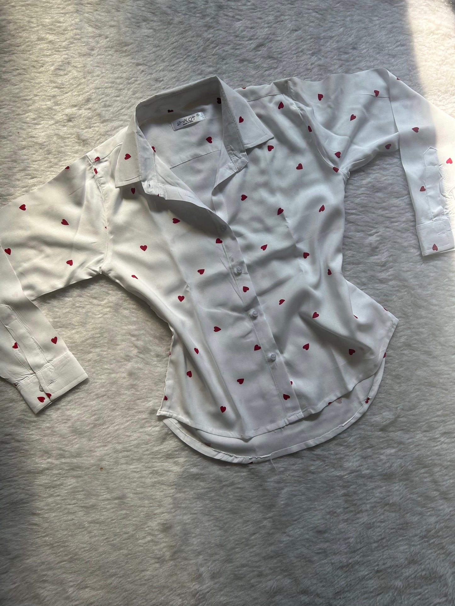 Red hearts shirt❤️