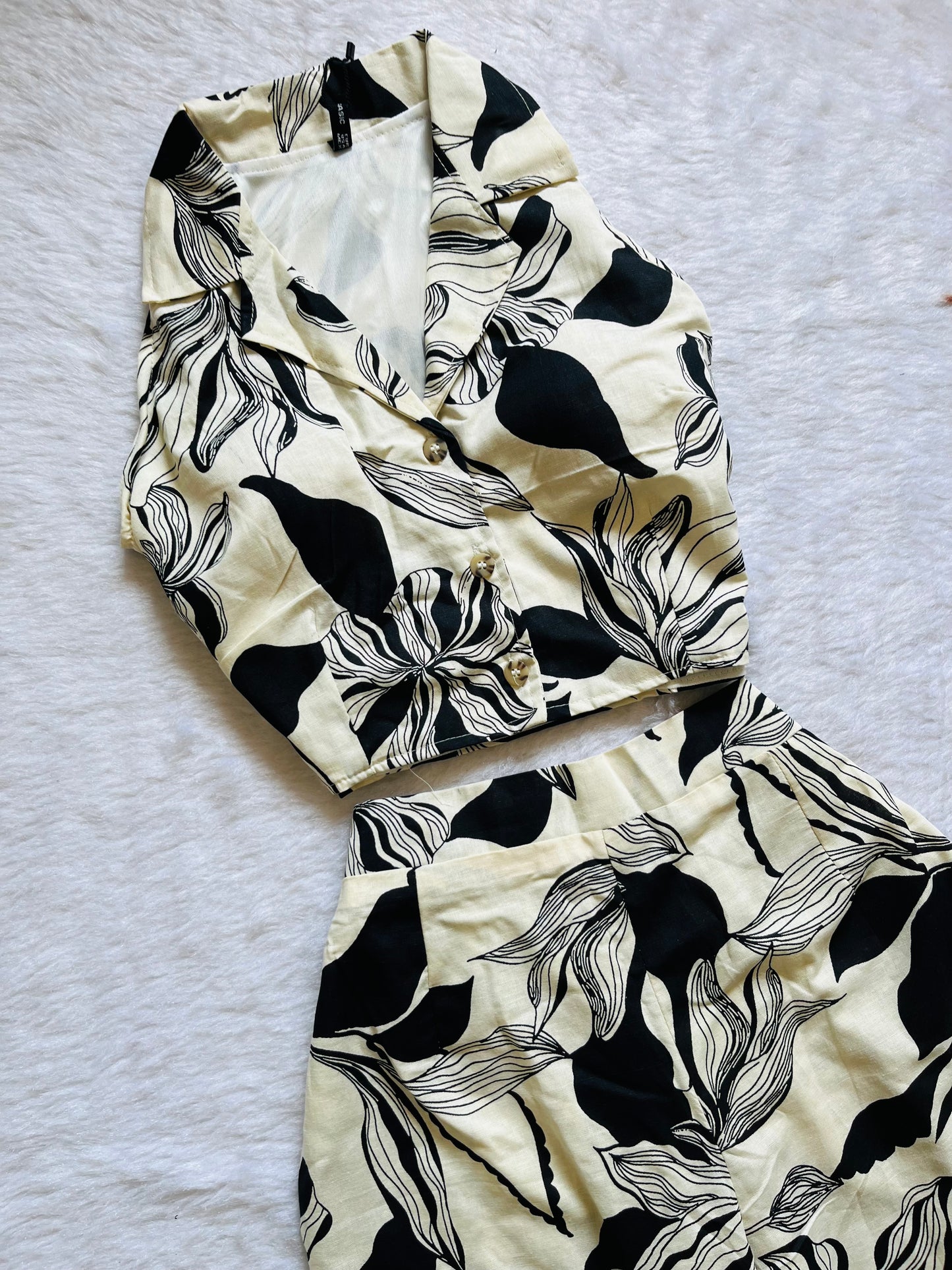 B&W printed cordsetš¤
