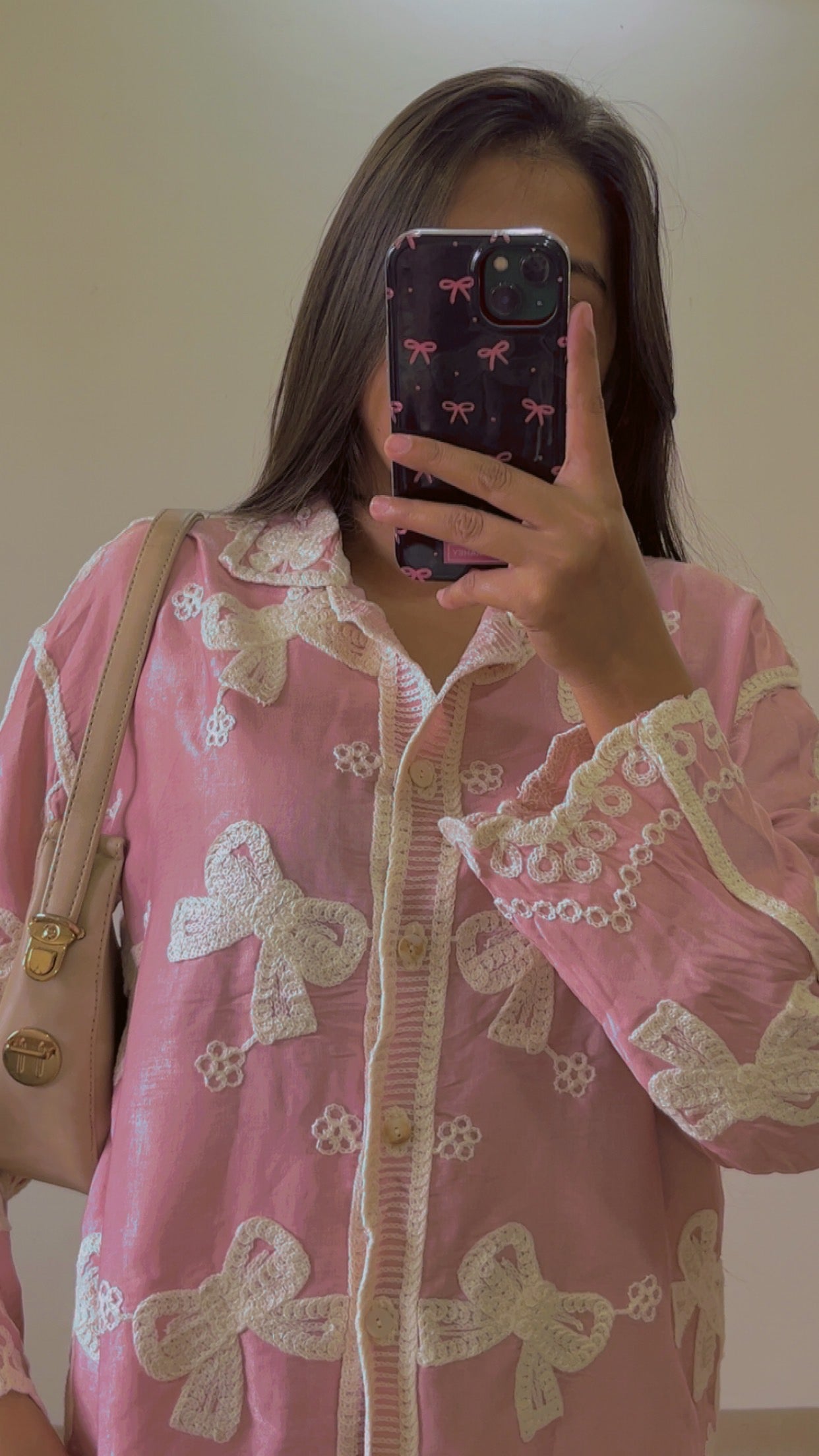 Embroidered cutwork shirtš¤