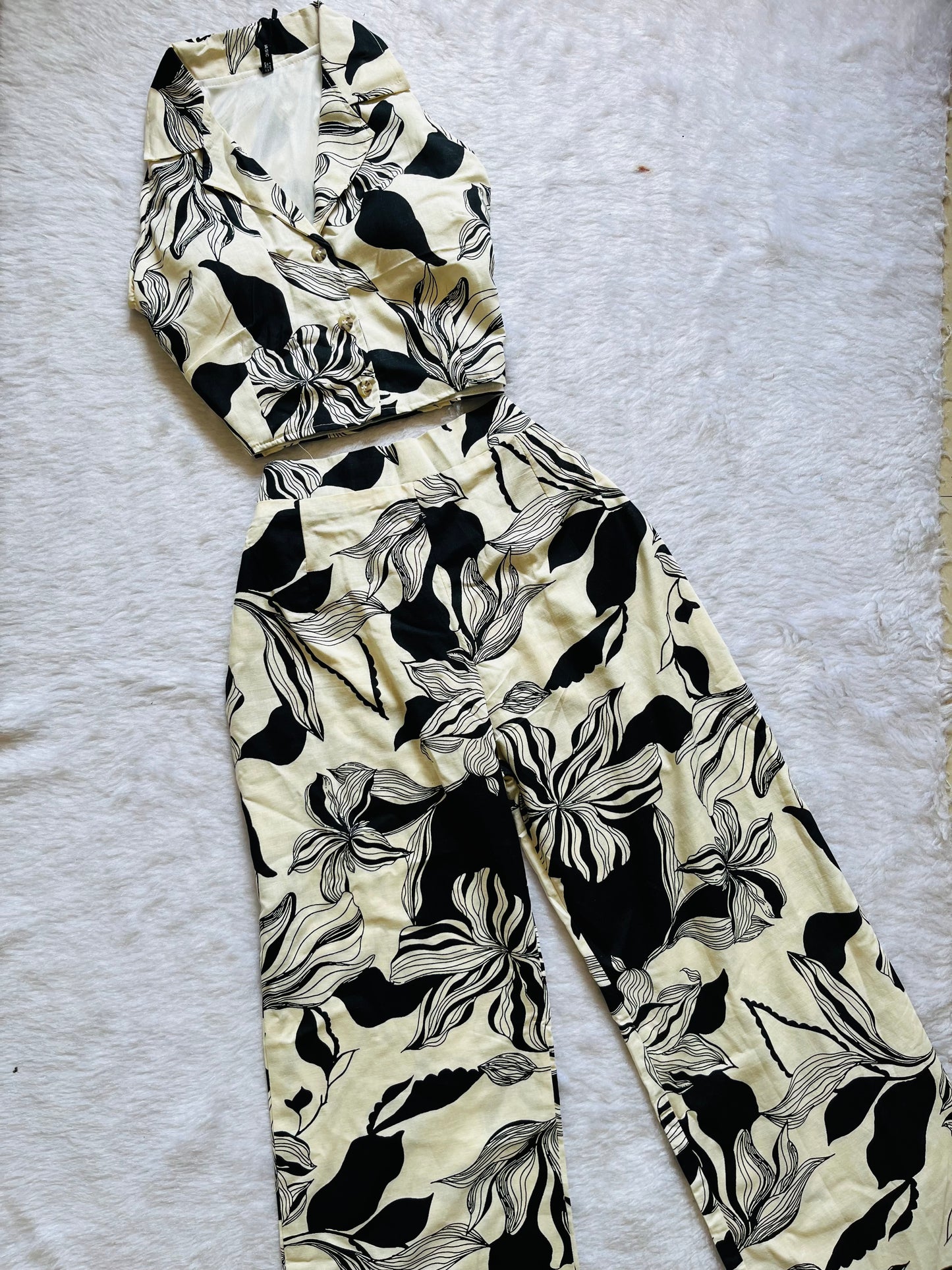 B&W printed cordsetš¤