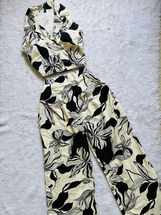 B&W printed cordsetš¤