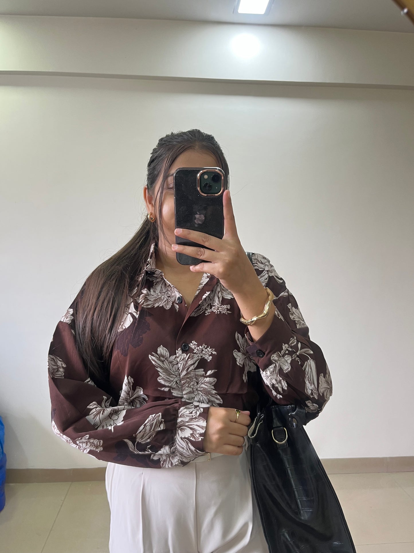 Brown printed shirtš¤