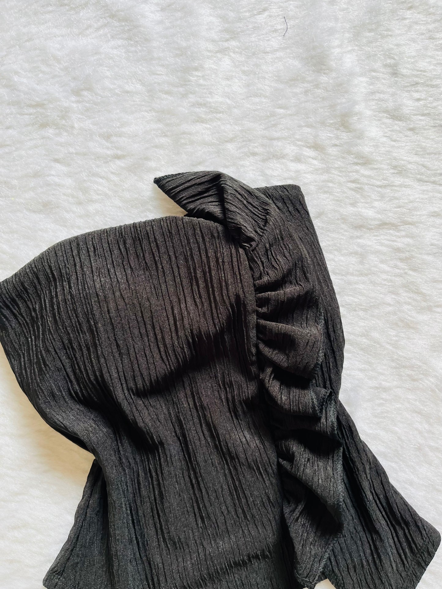 Black asymmetrical tube topš¤