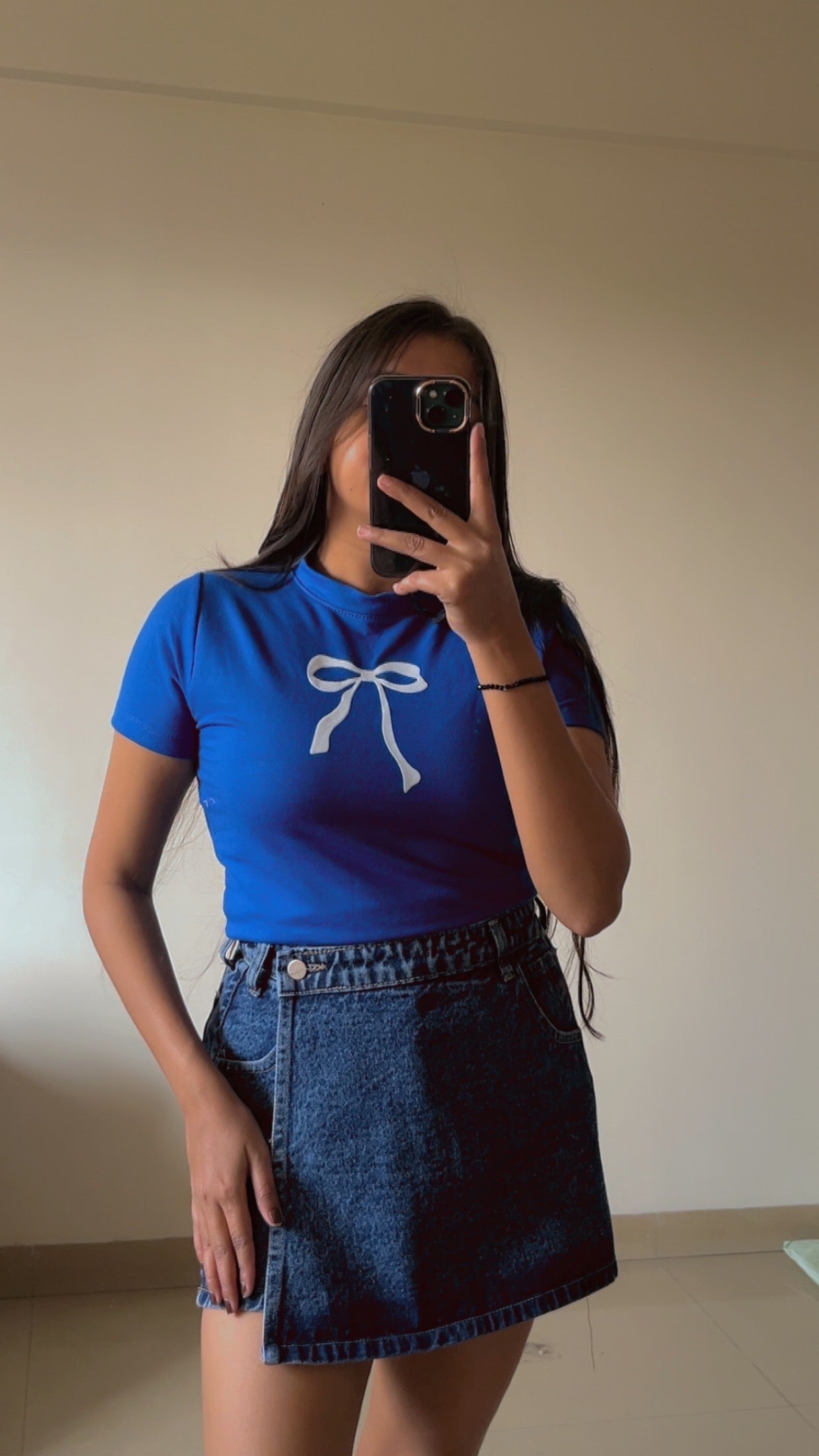 Blue bow tee