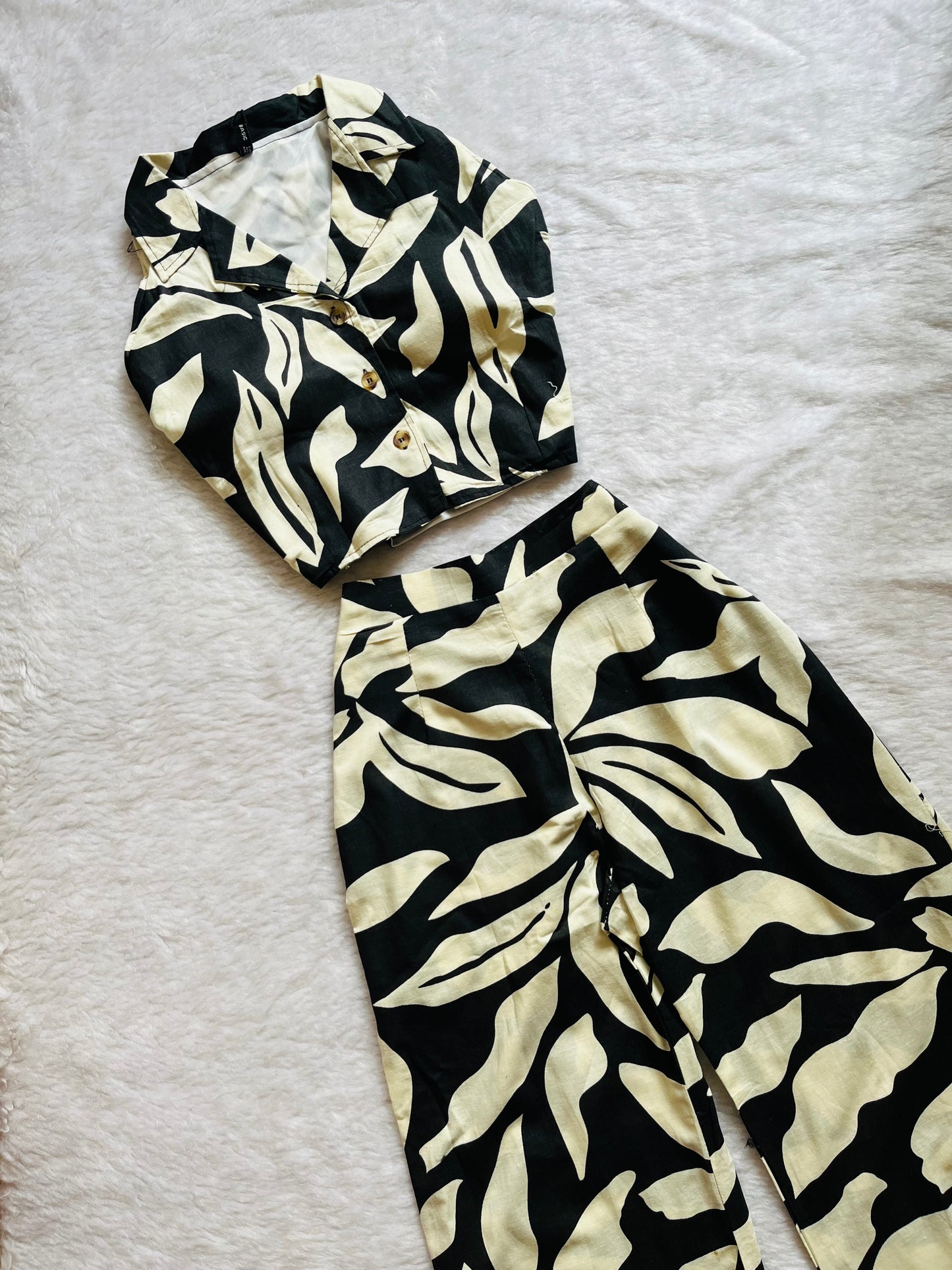 B&W printed cordsetš¤