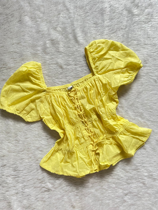 Yellow puffed sleeve top