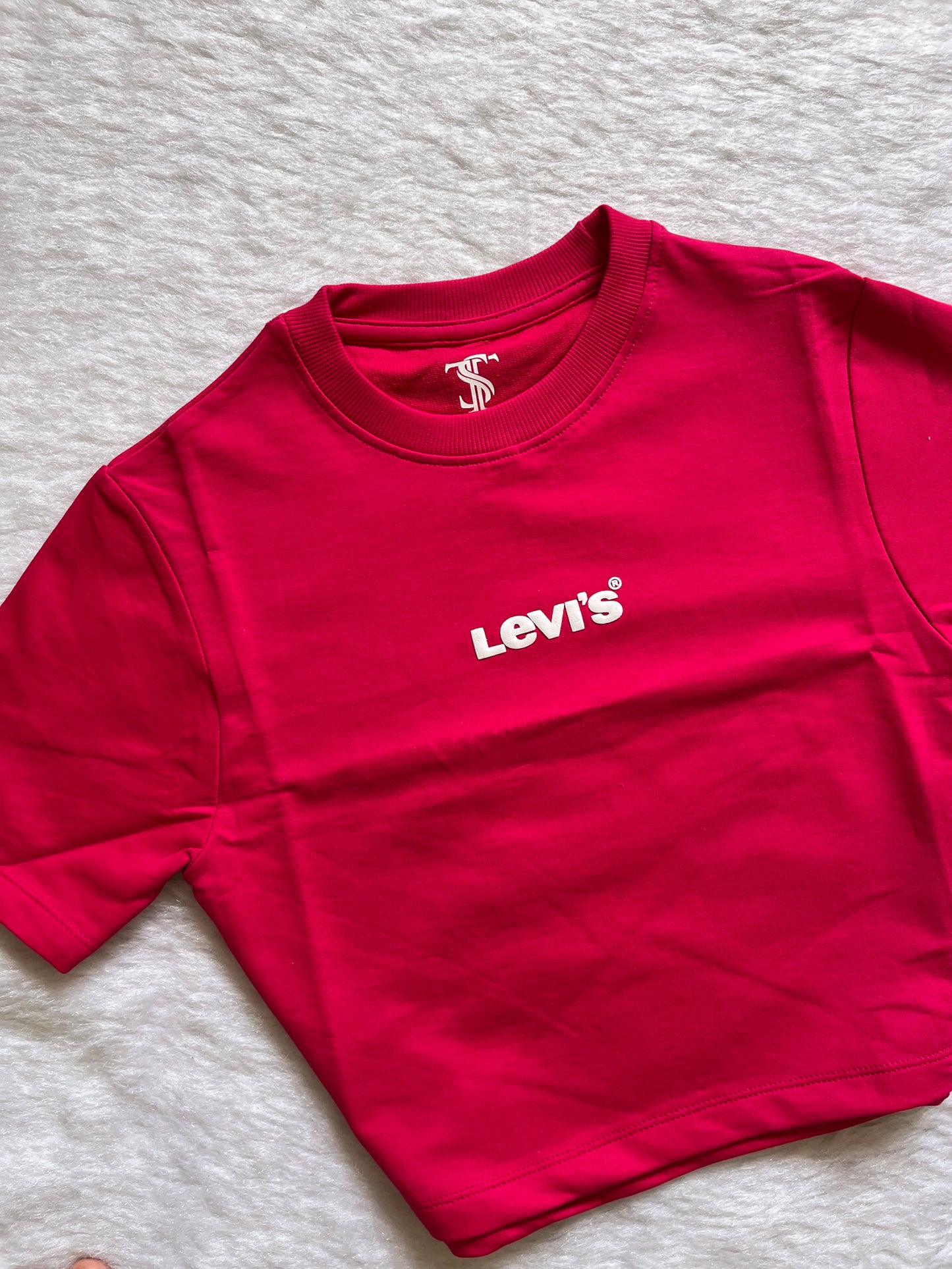 Hot Pink levis baby teeš¤