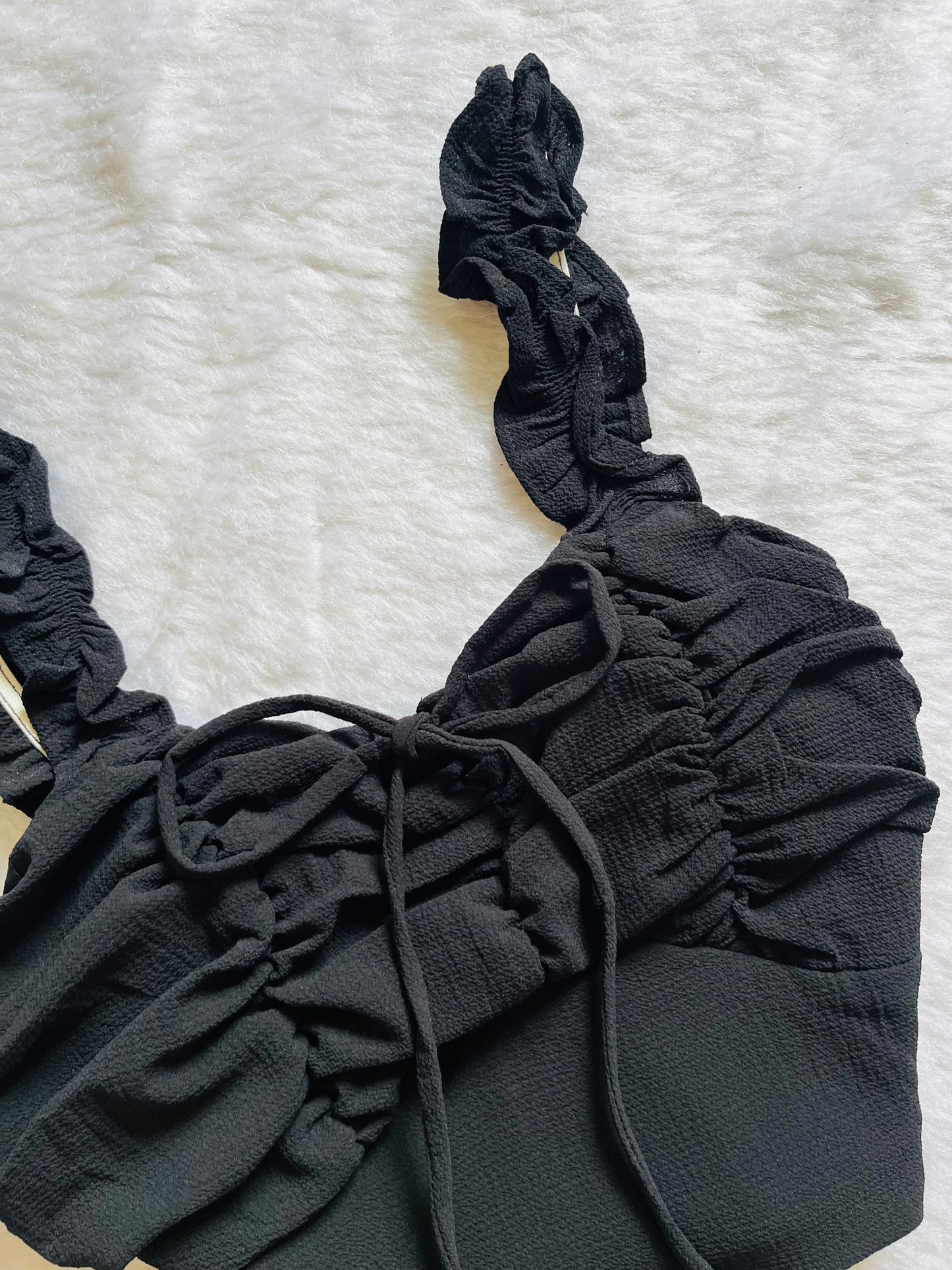 Black ruched topš¤