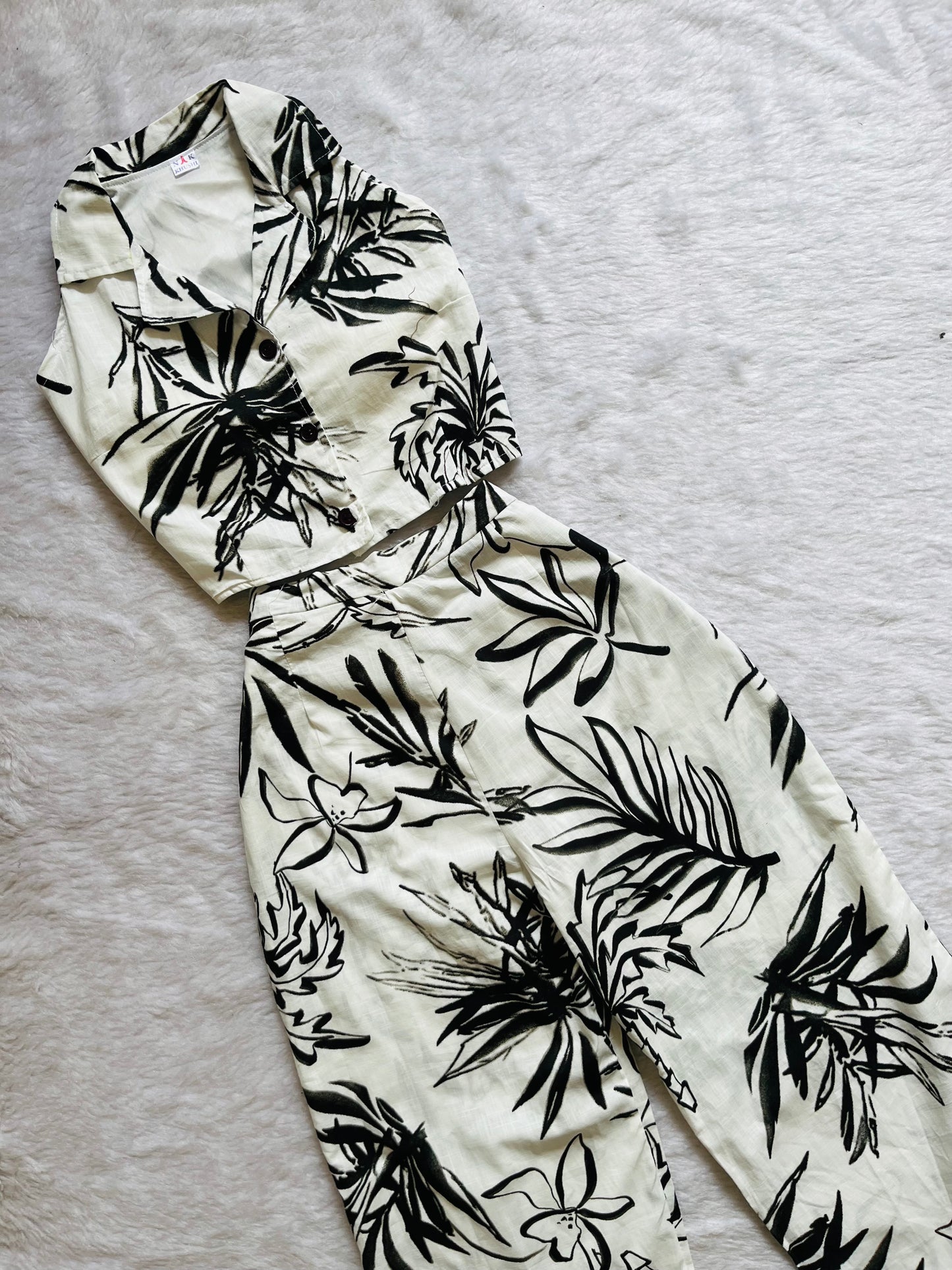 B&W Printed cordsetš¤