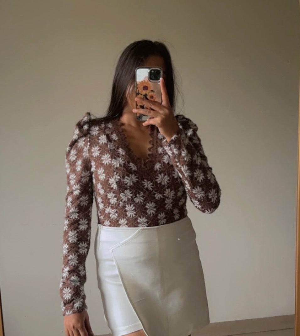 Full sleeves tops🤍
