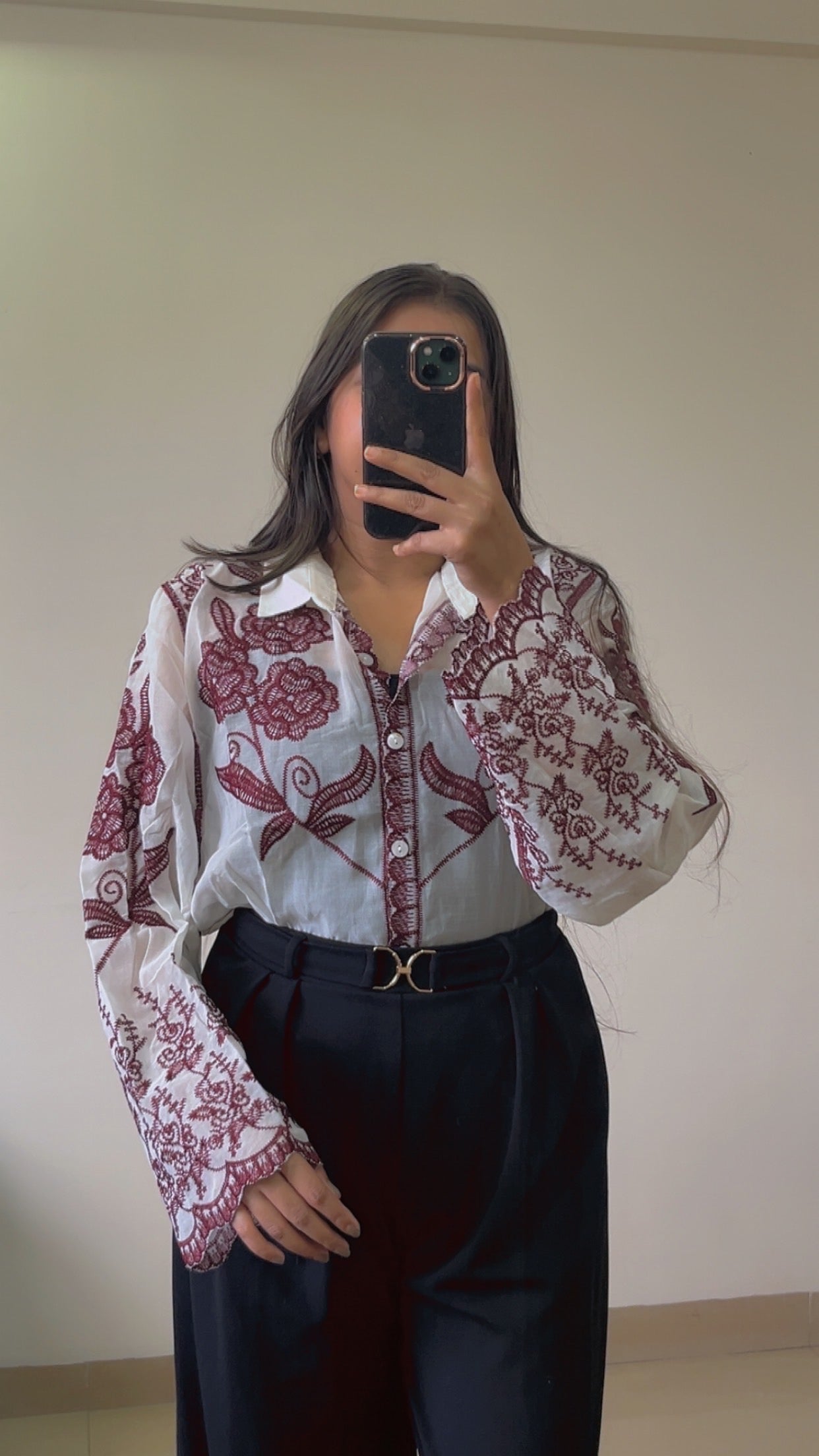 Embroidered shirtš¤