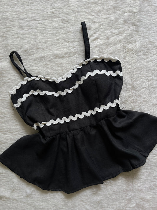 Black Pinteresty top