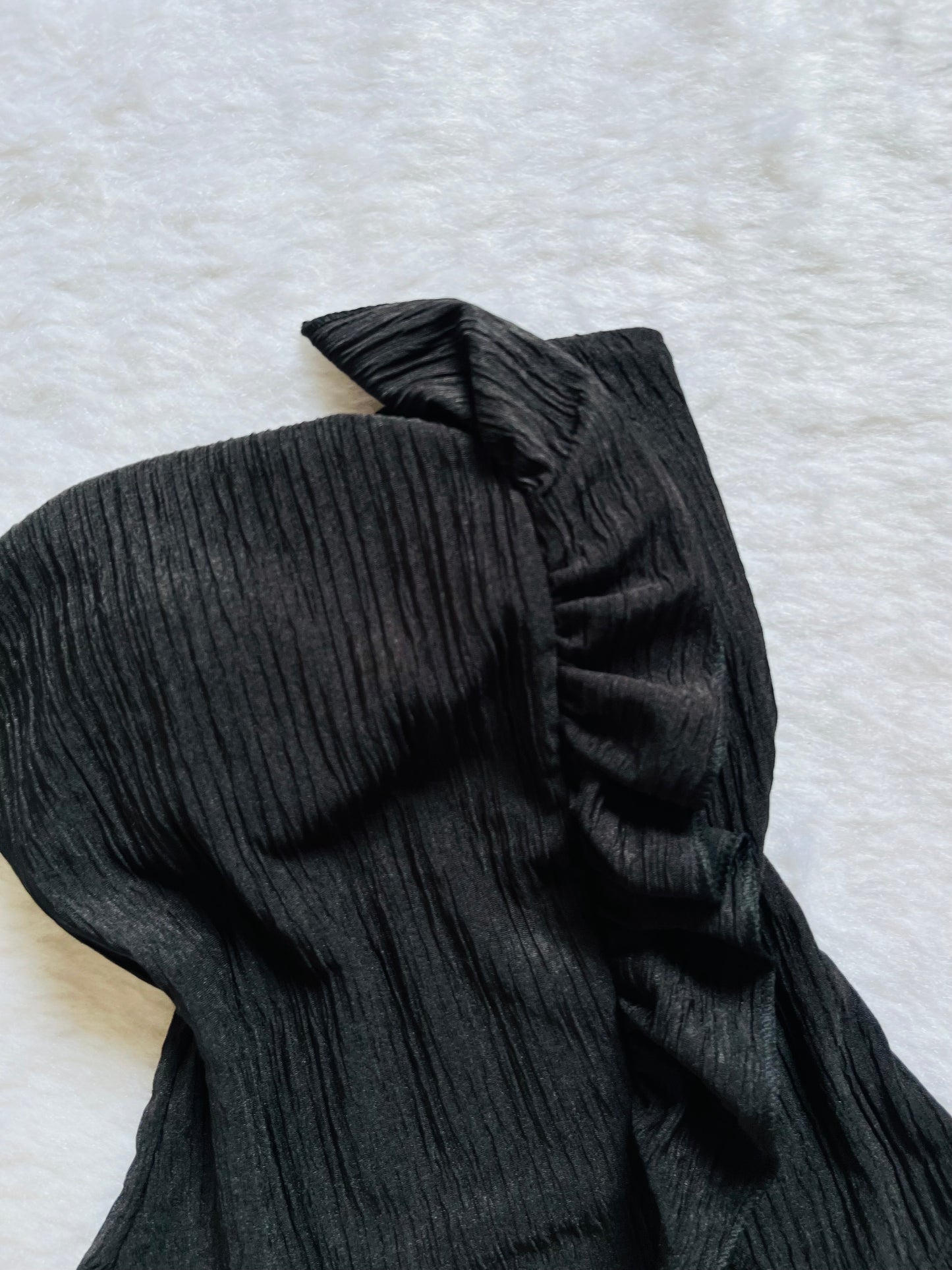 Black asymmetrical tube topš¤