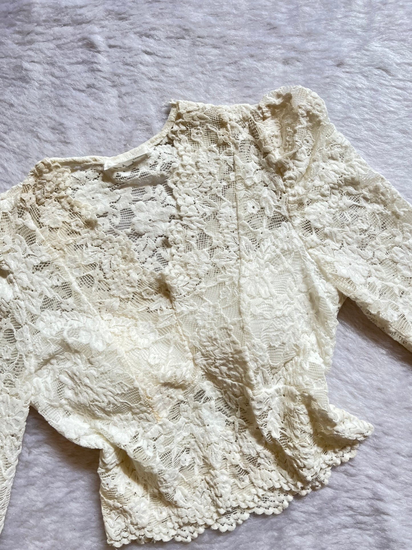 White lacy vneck top