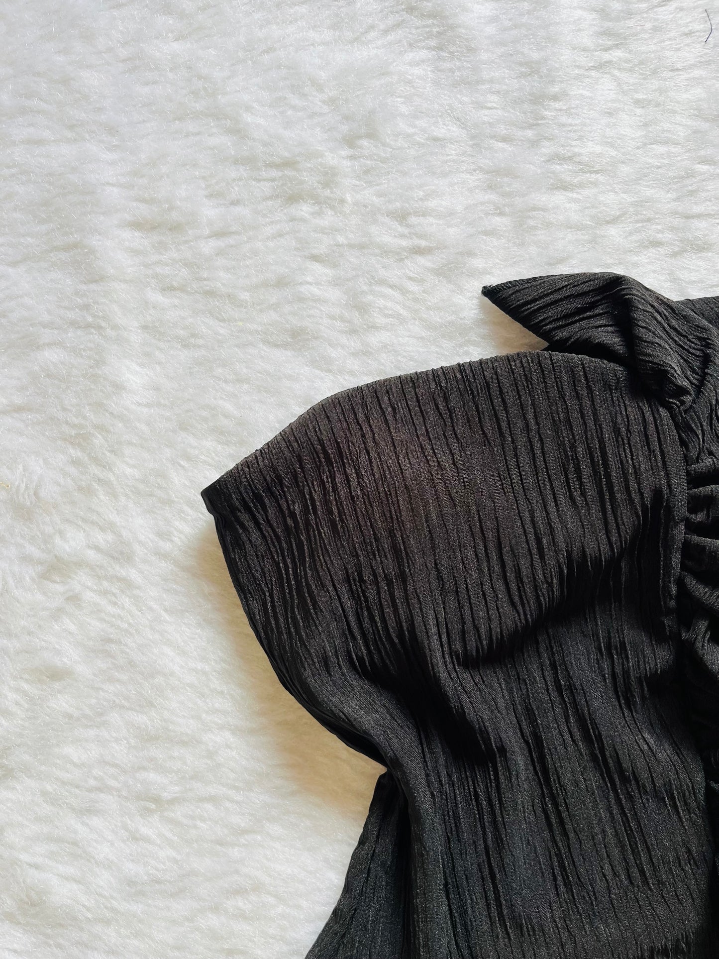 Black asymmetrical tube topš¤