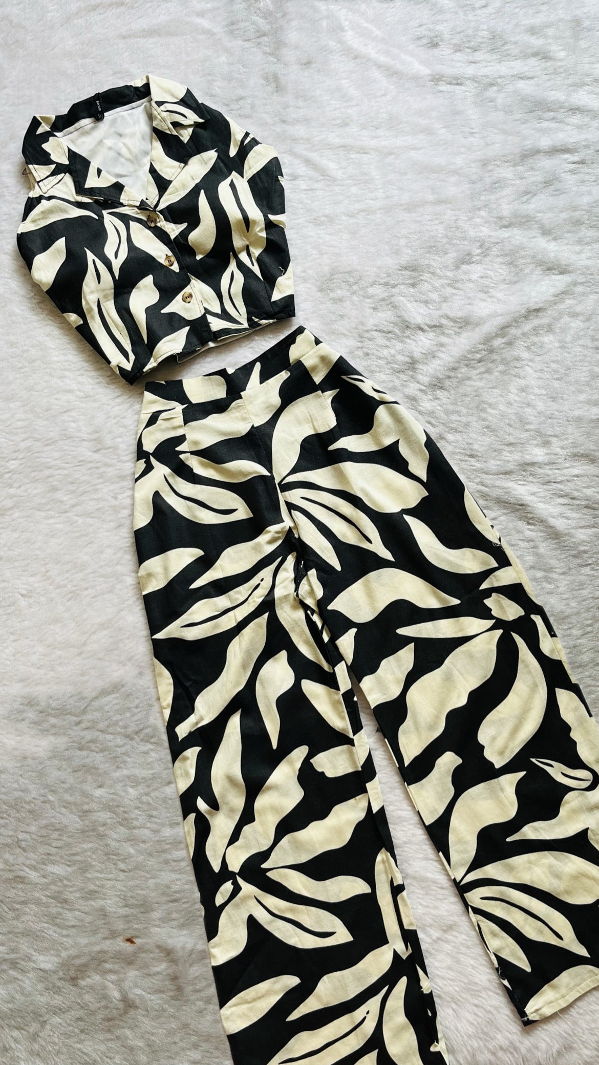 B&W printed cordsetš¤