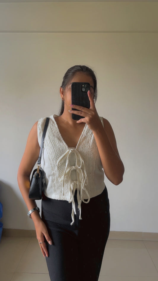 Tieup top🤍