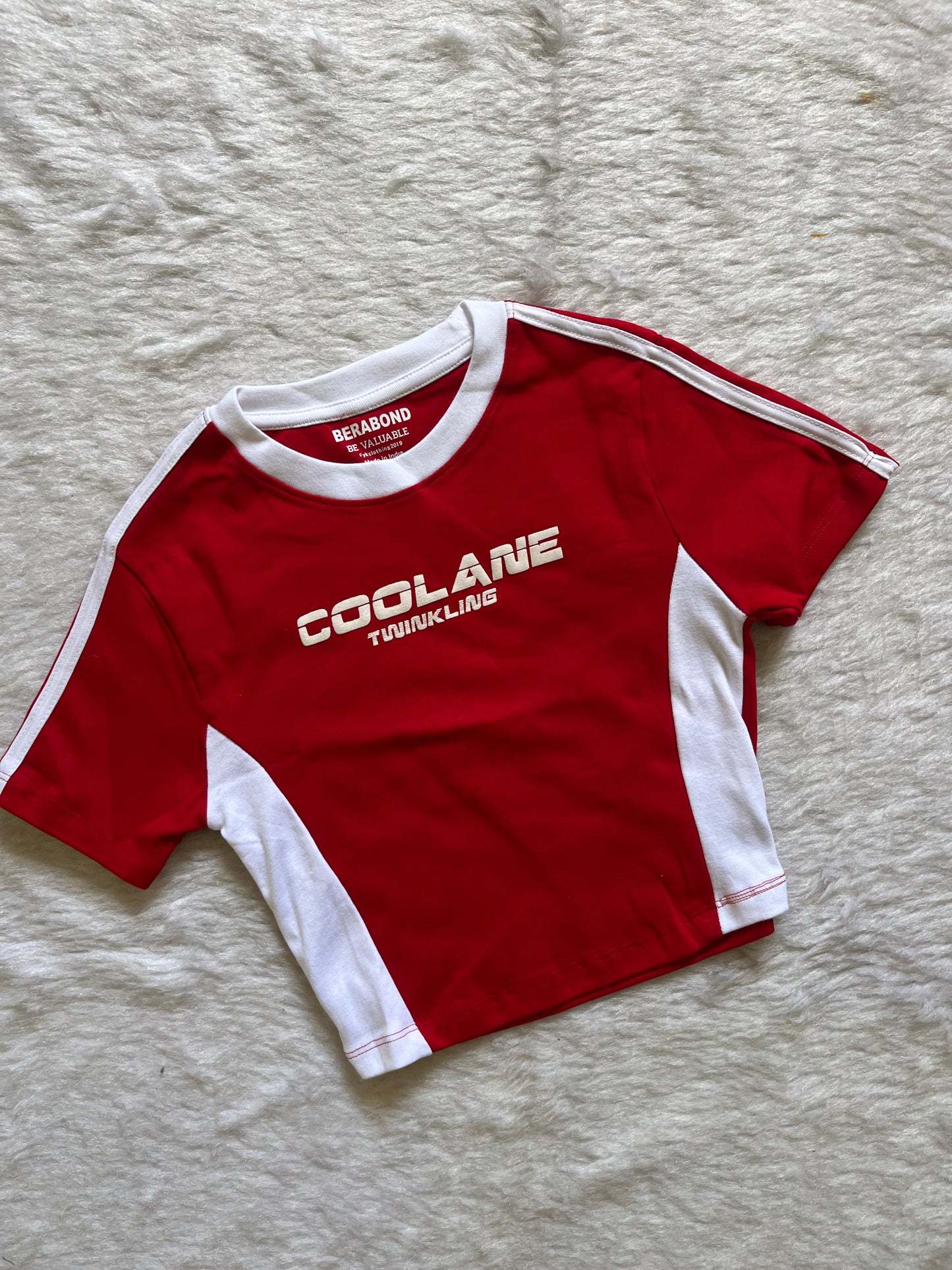 Red fitted tee