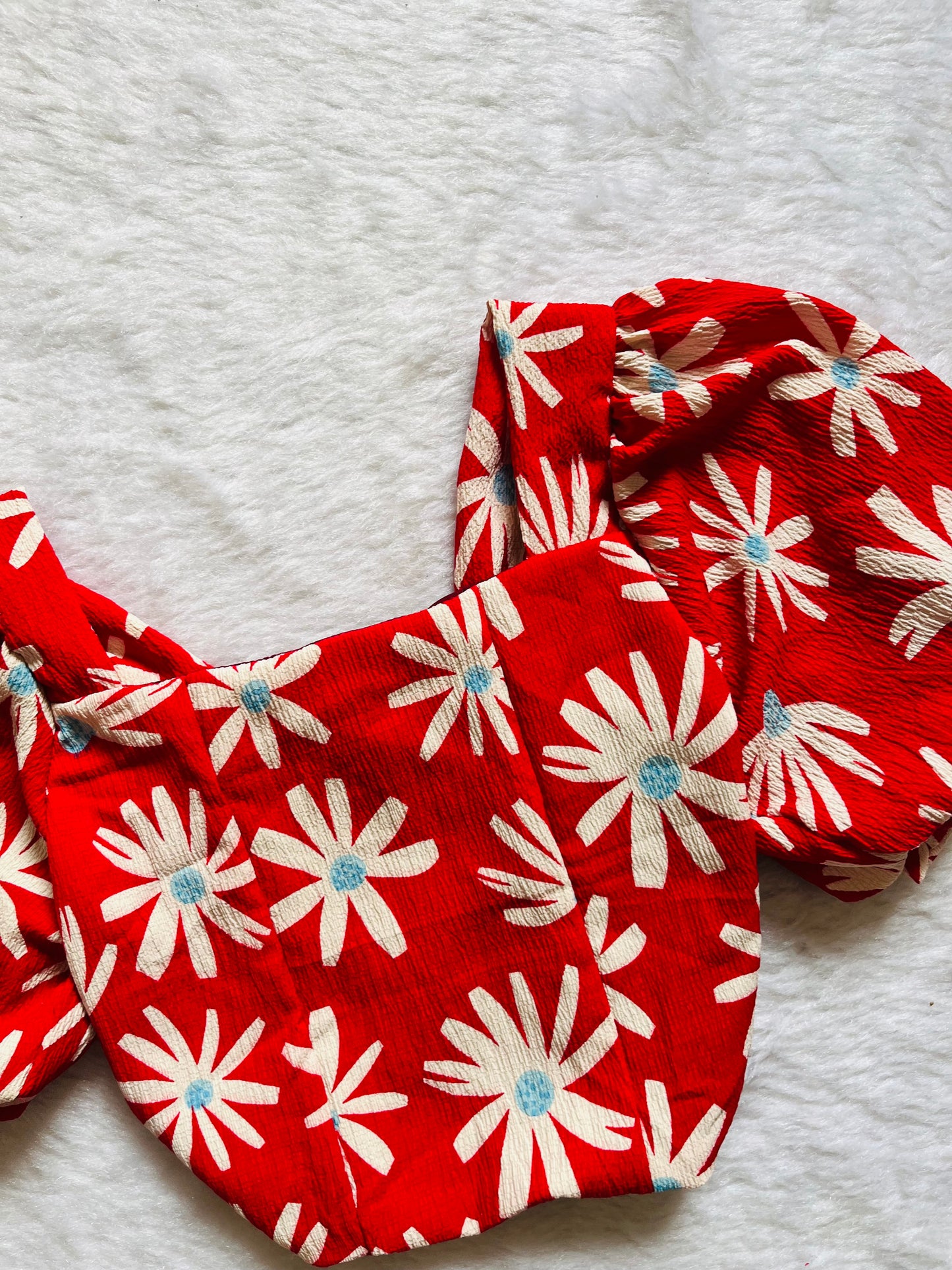 Red floral top❤️