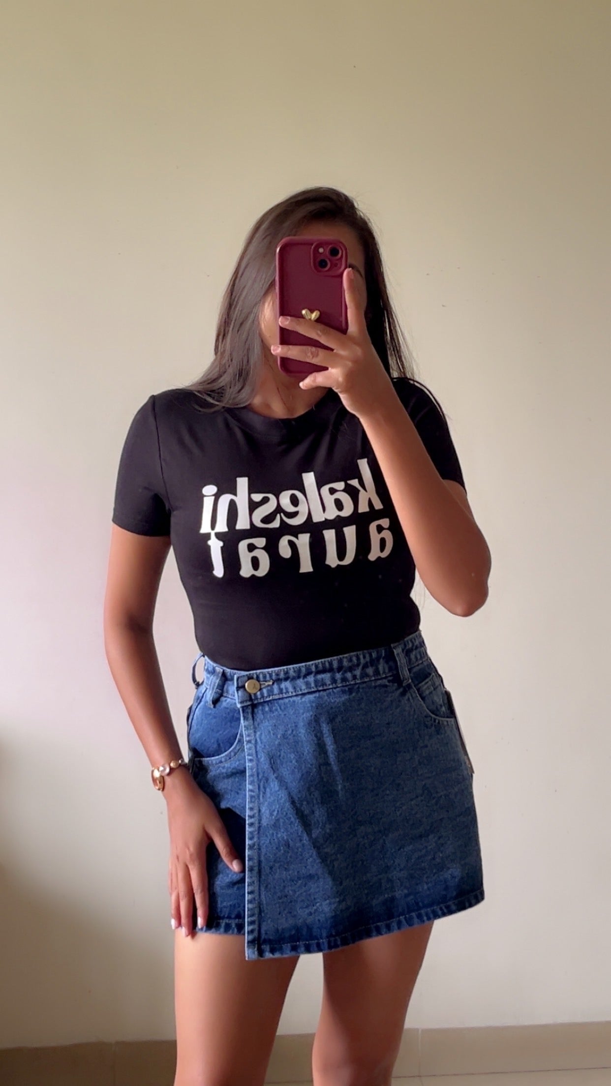 KALESHI AURAT tee💅
