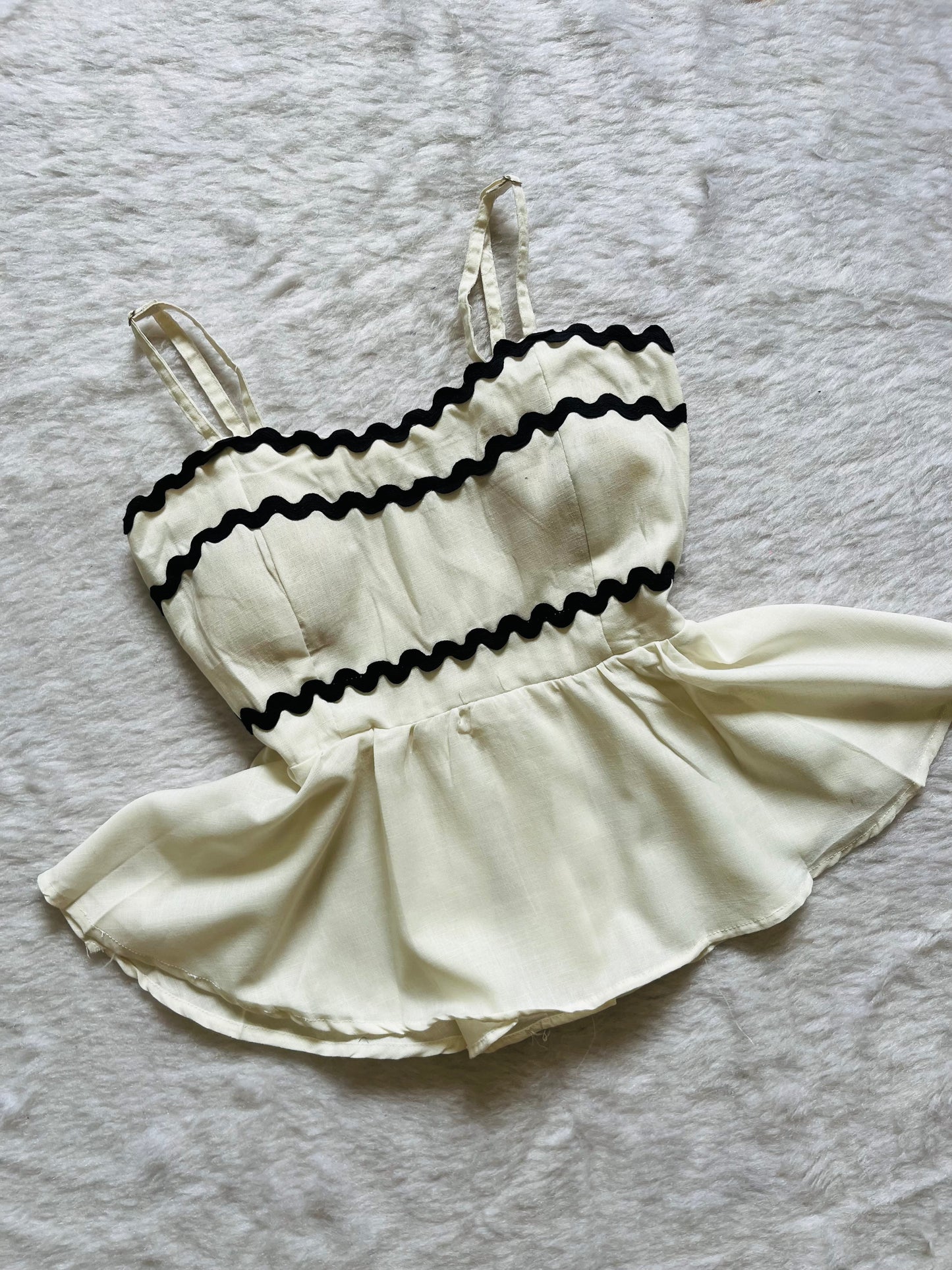 White Pinteresty top