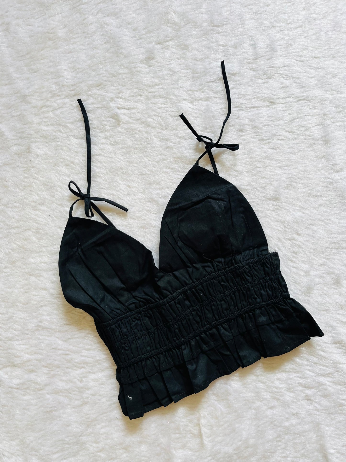 Basic tieup top