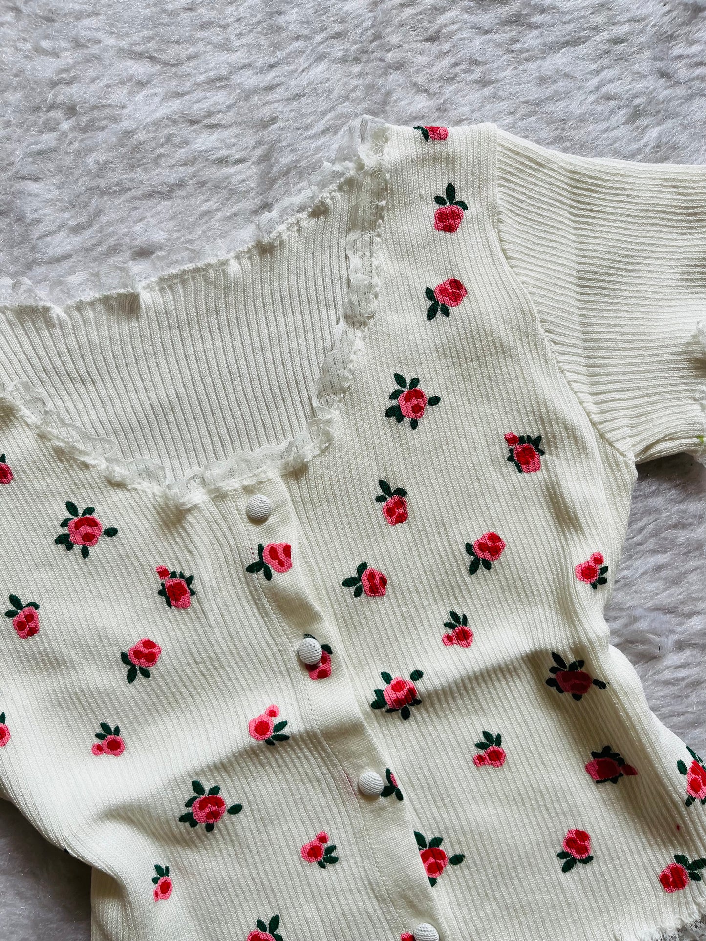 White flora top🤍