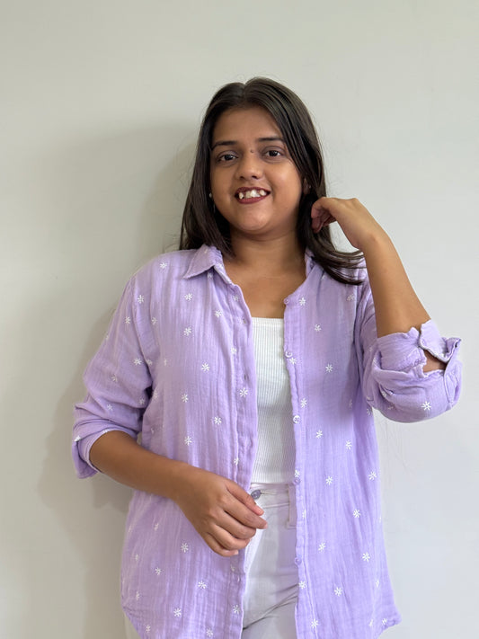 Lavender daisy shirt