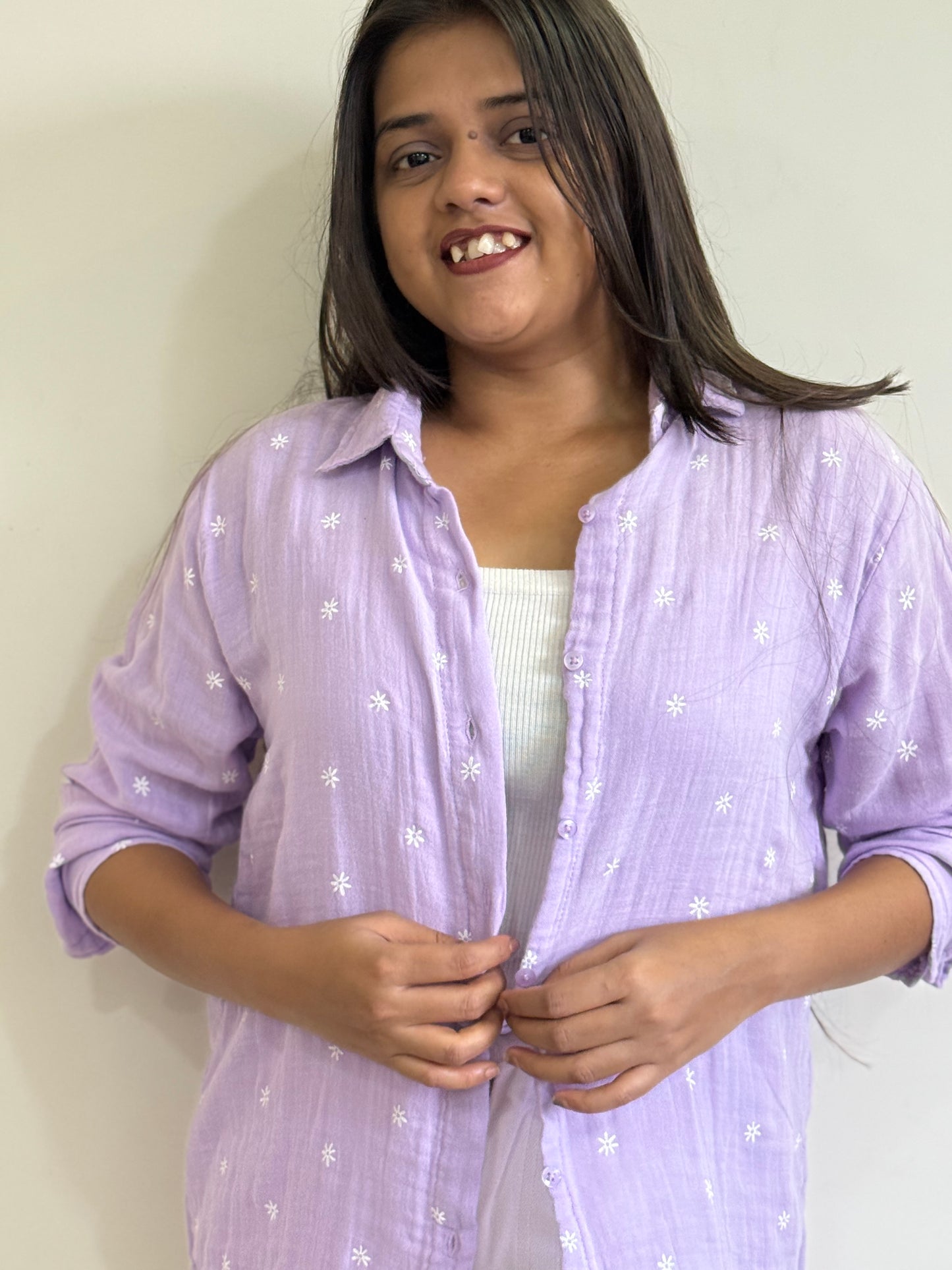 Lavender daisy shirt