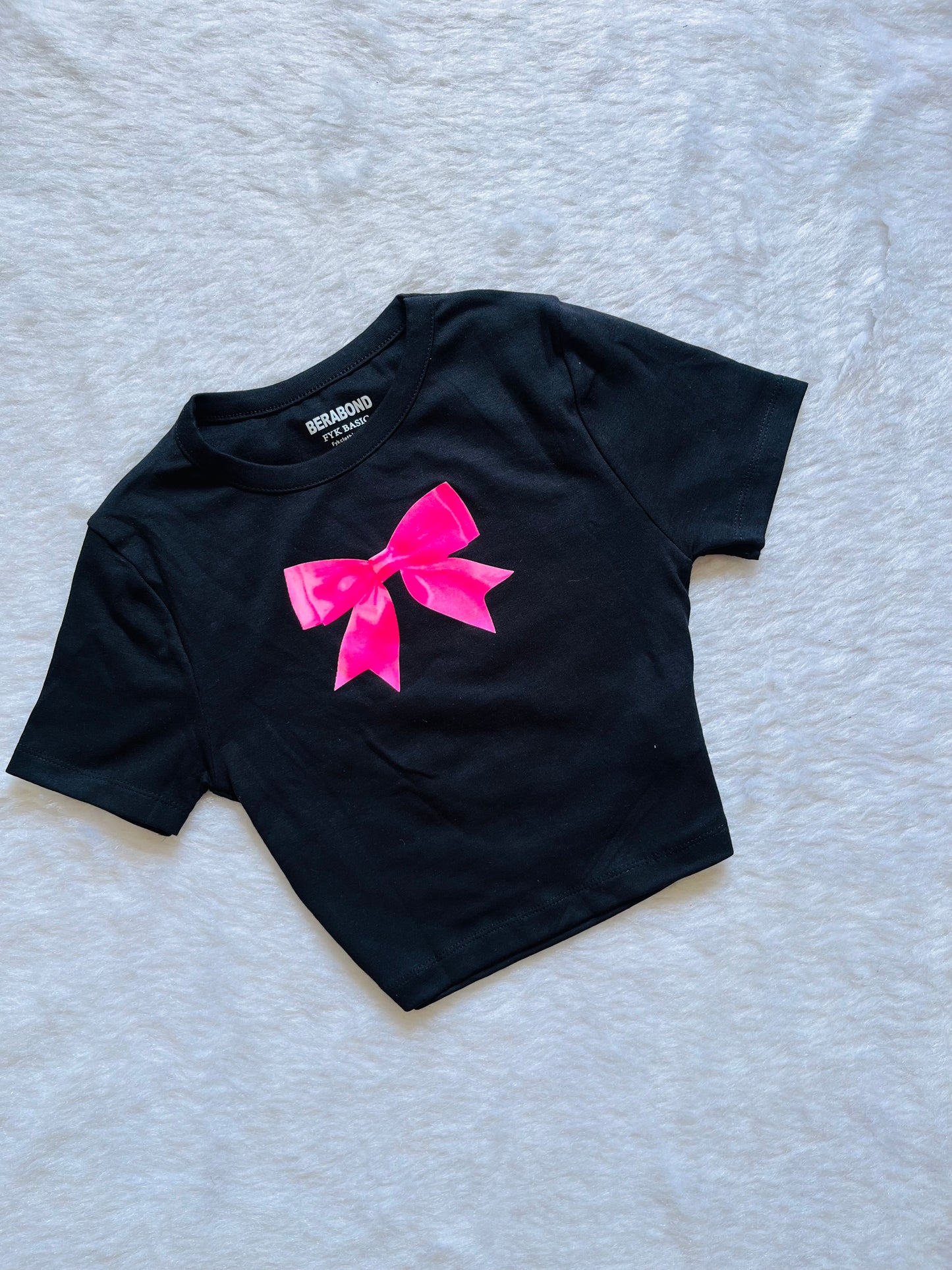 Cutesy bow baby tee🤍