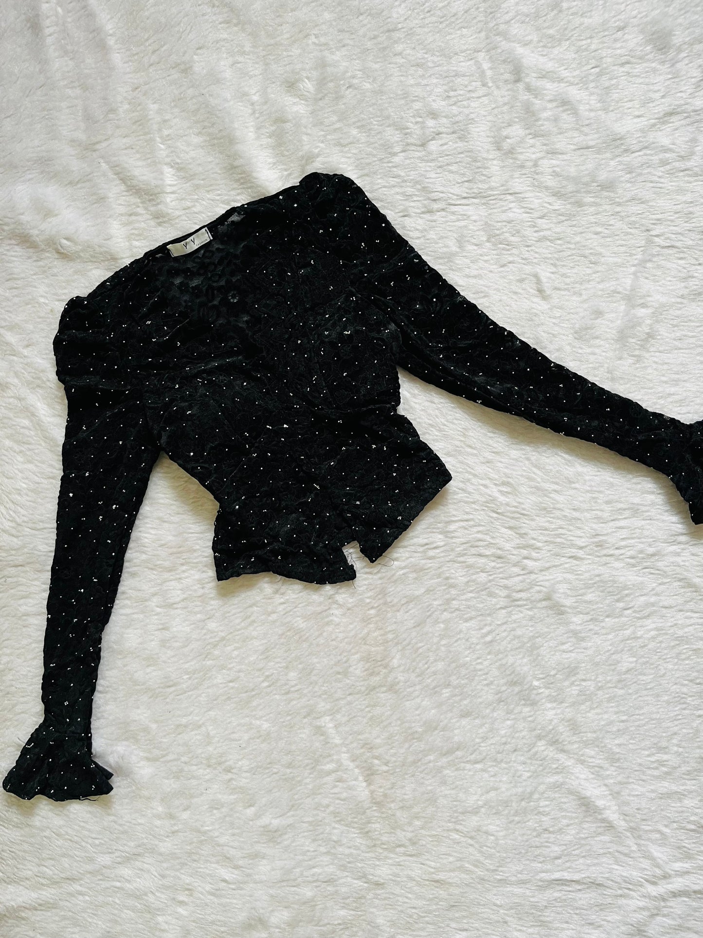 Black sequin lacy top🤍