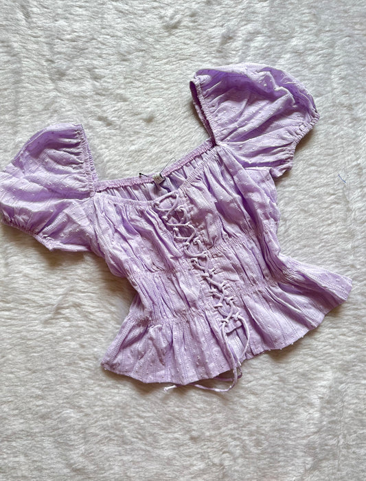 Lavender puffed sleeve top