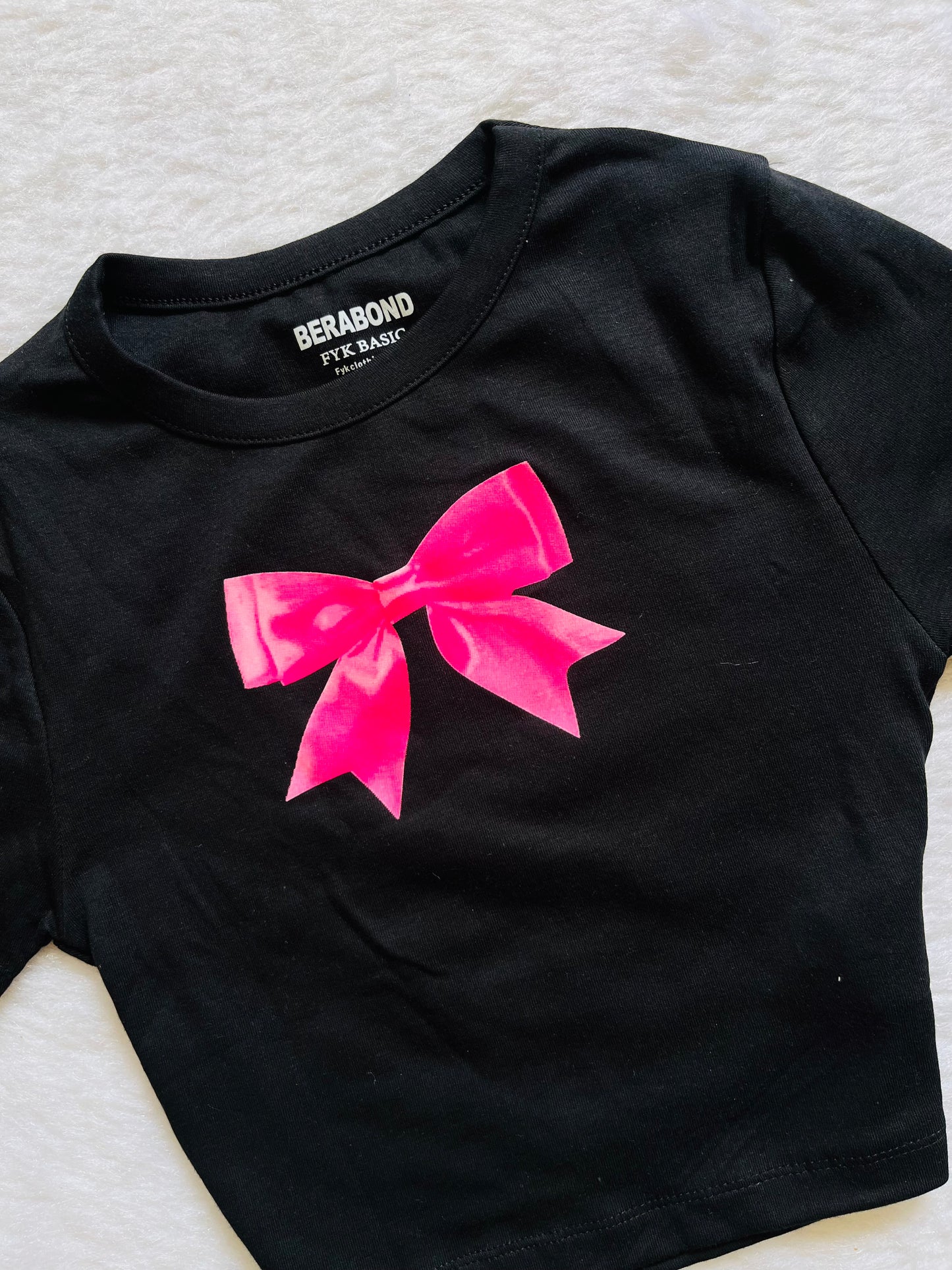 Cutesy bow baby tee🤍
