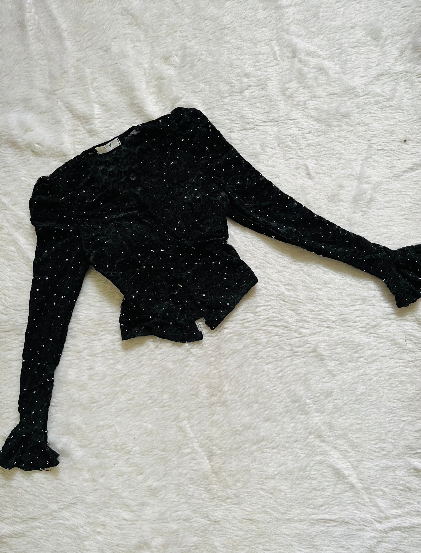 Black sequin lacy top🤍