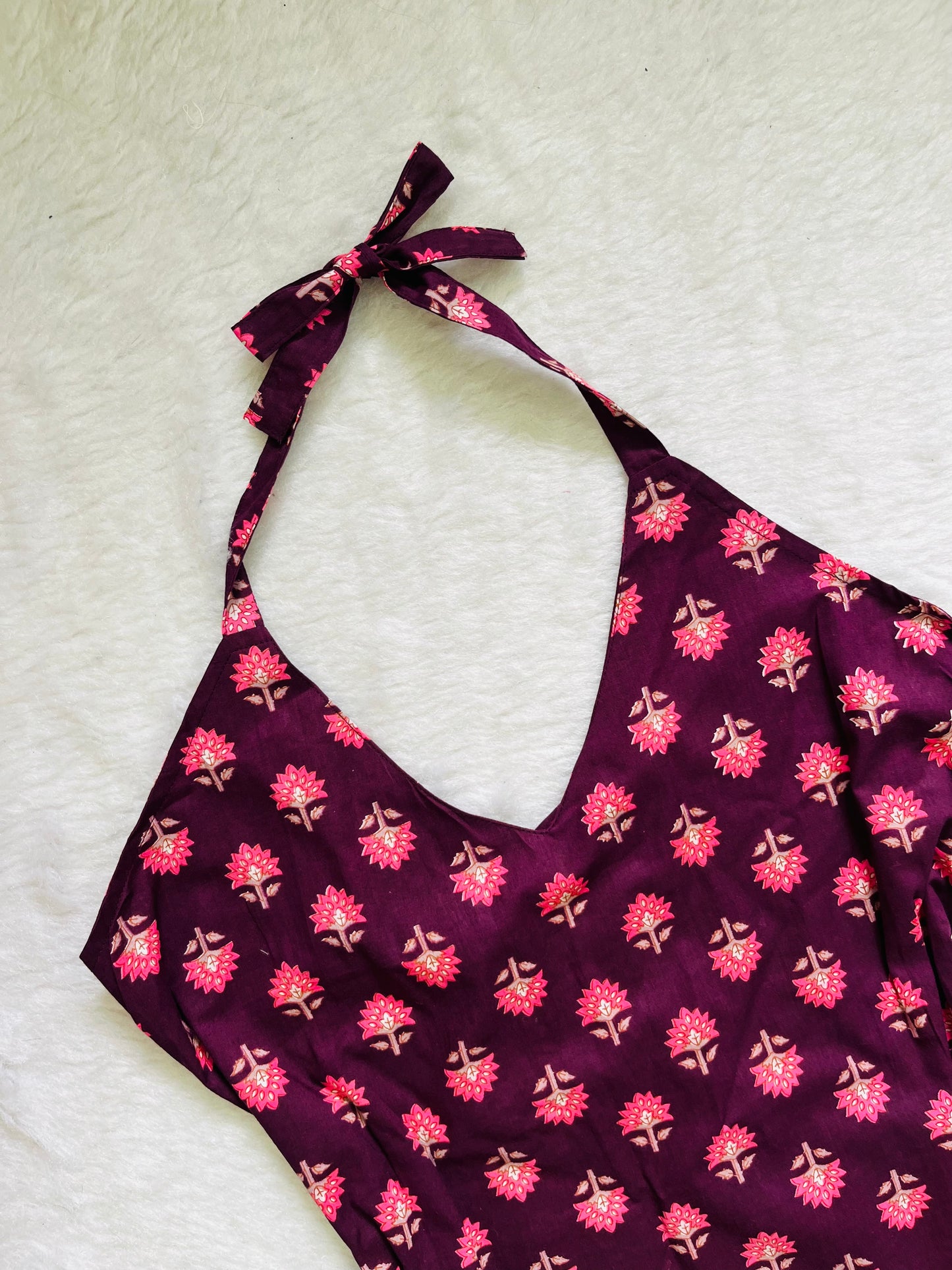 Wine haulter kurti