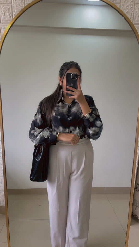 B&W printed shirt🤍