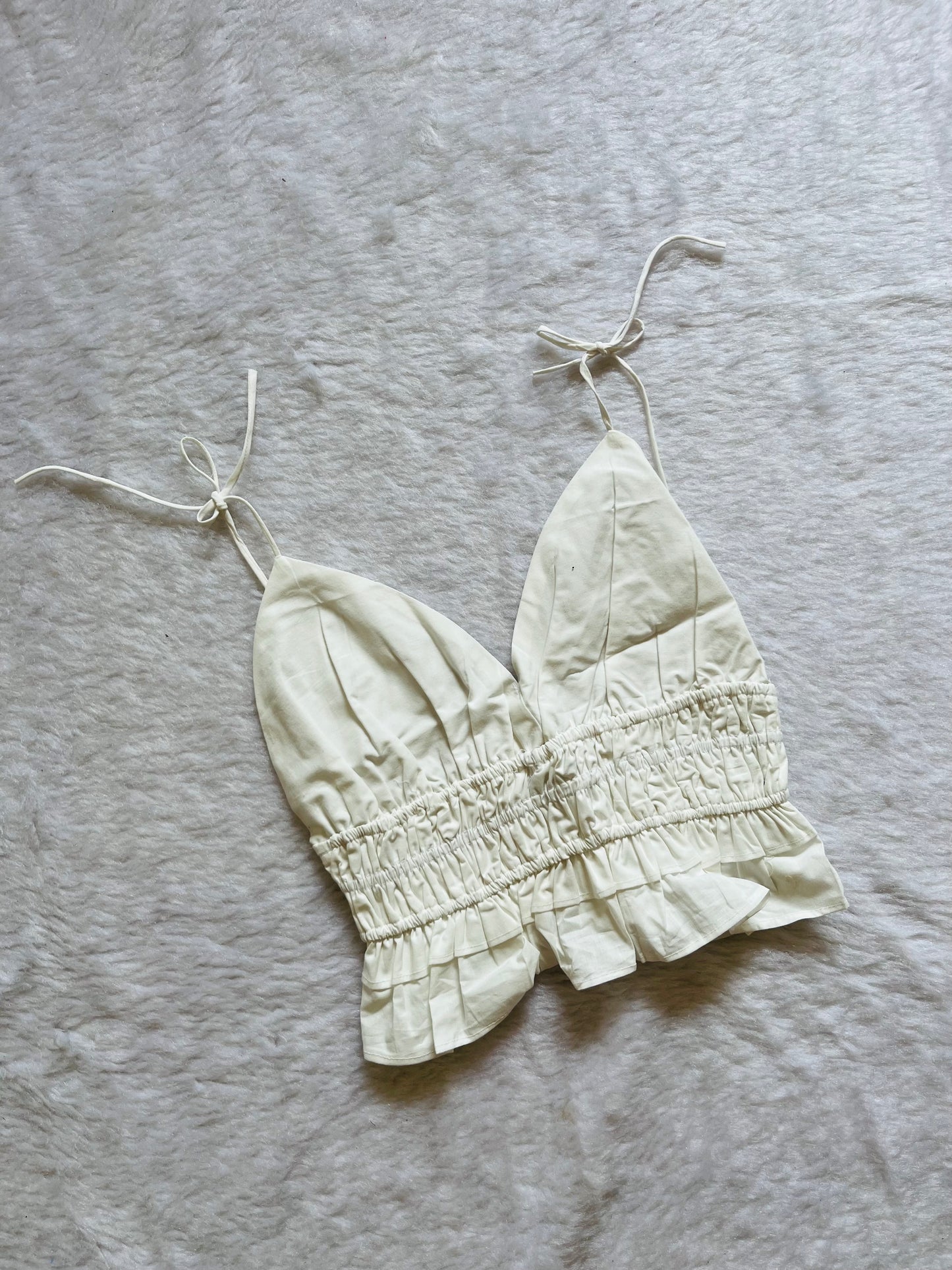 Basic tieup top