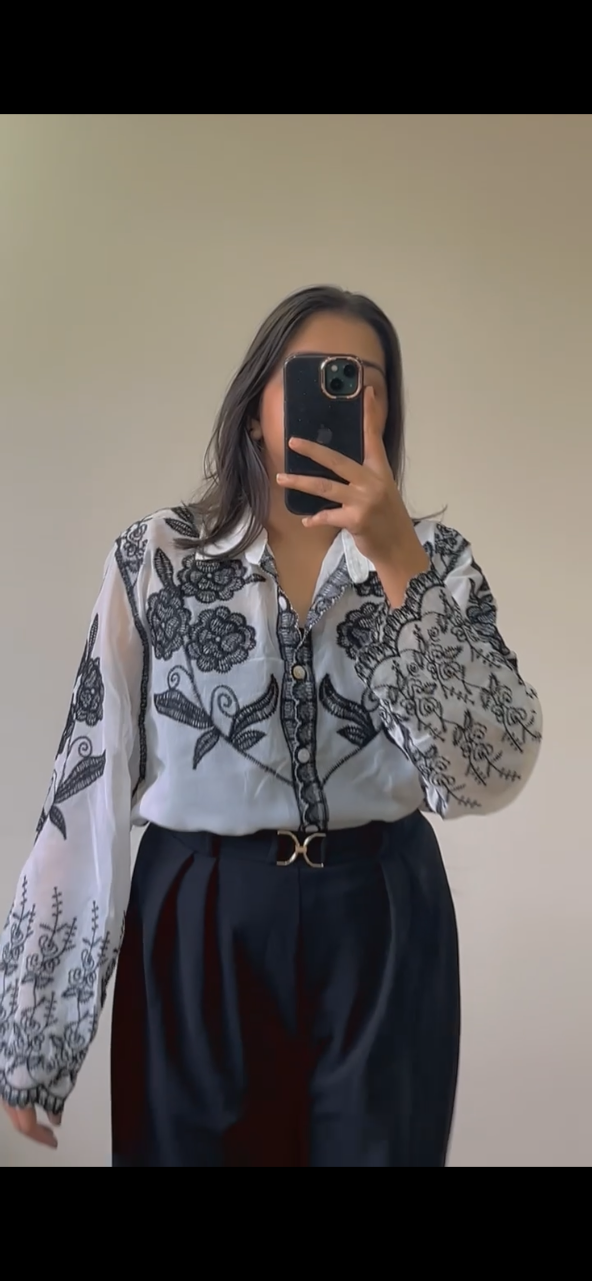 Embroidered shirt🤍