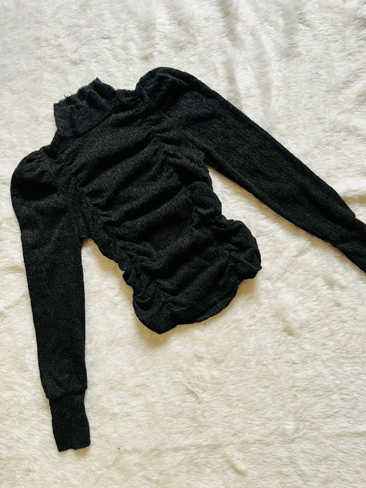 Black warm sweater top🖤