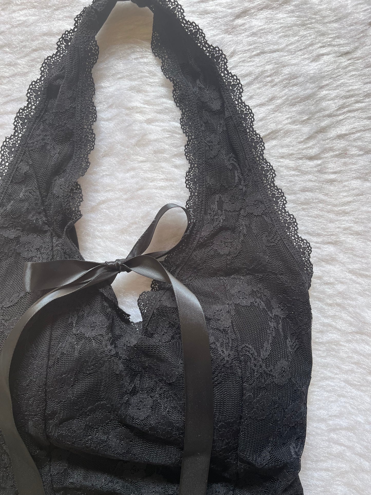 Padded haulter neck tops