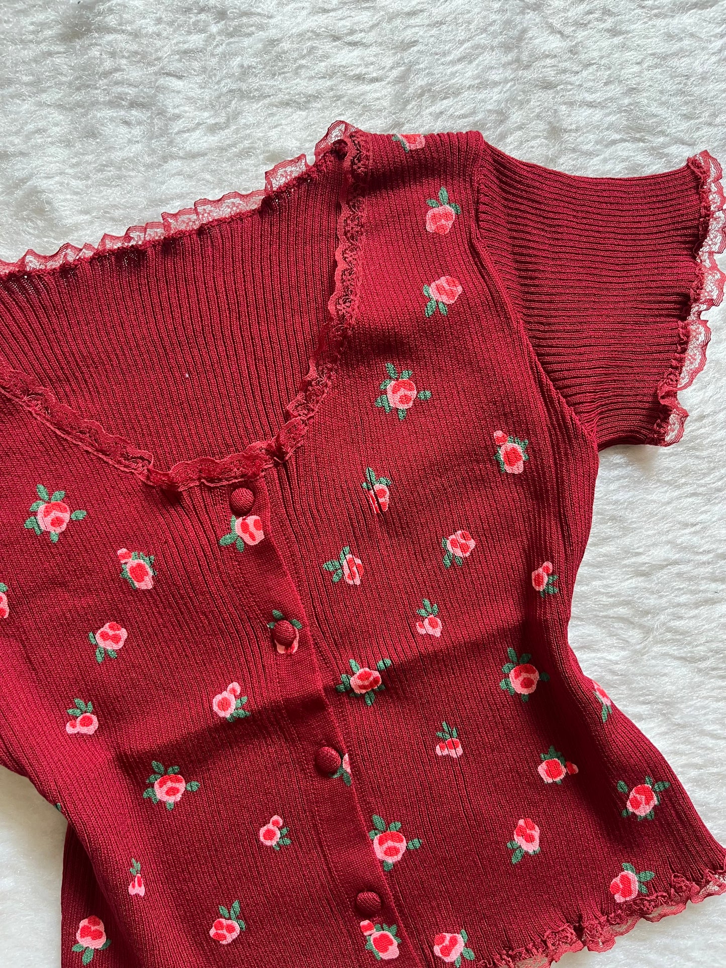 Maroon flora top🤍