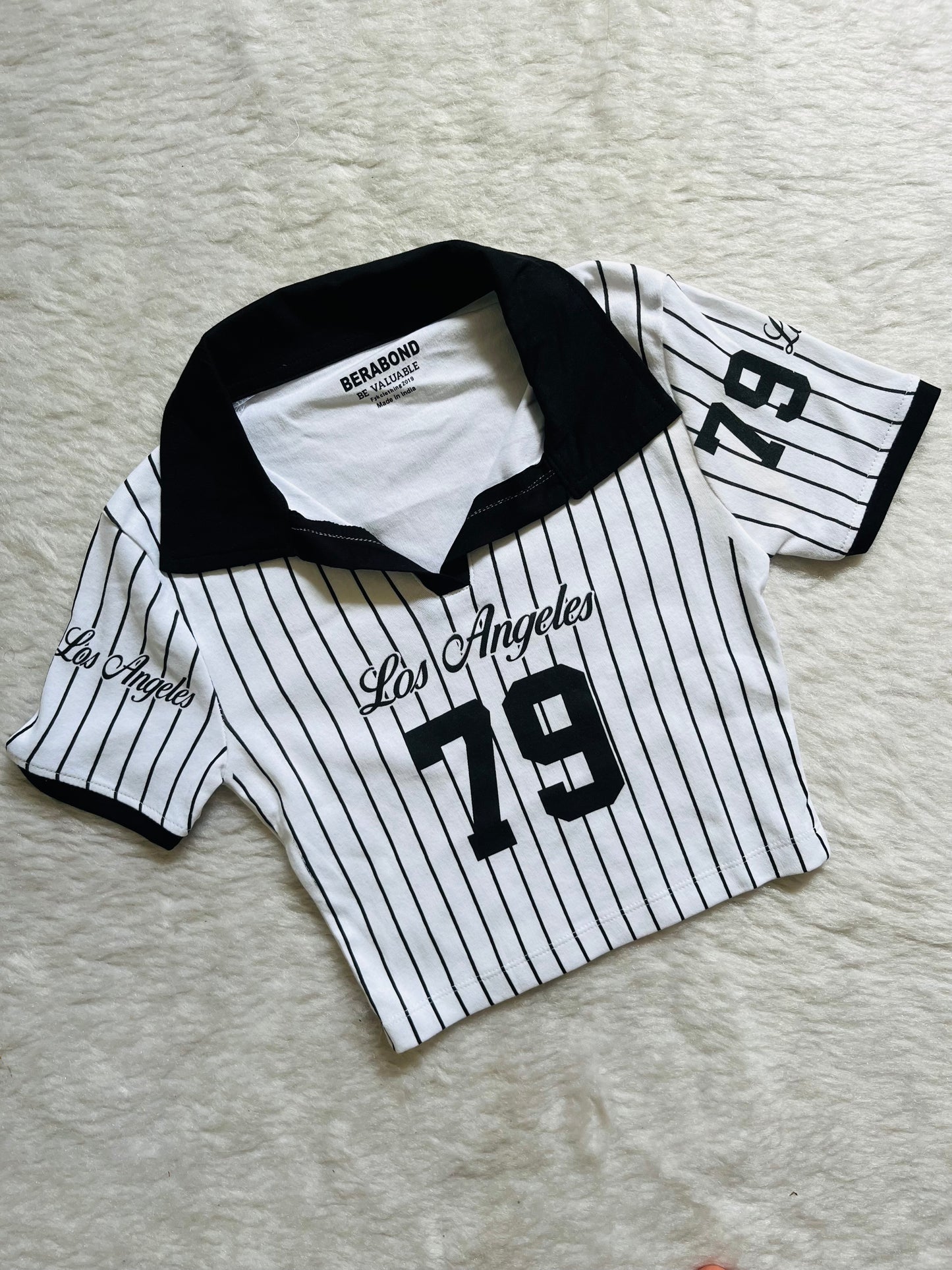 Los Angeles collared fitted tee