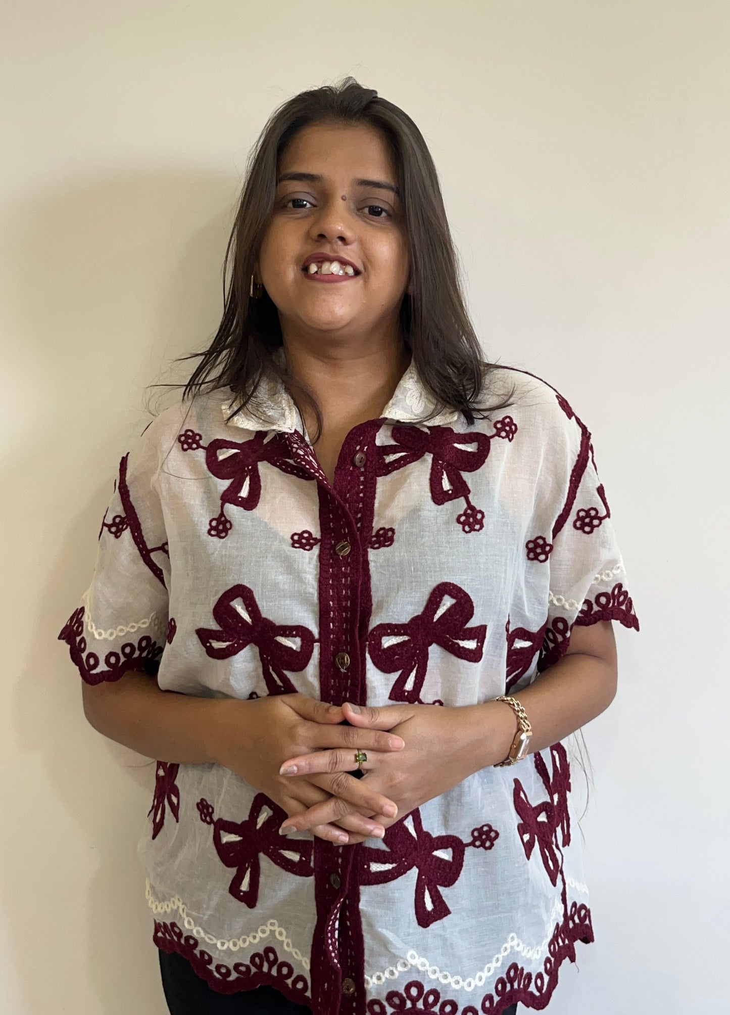 Bow half sleeve shirt🤍