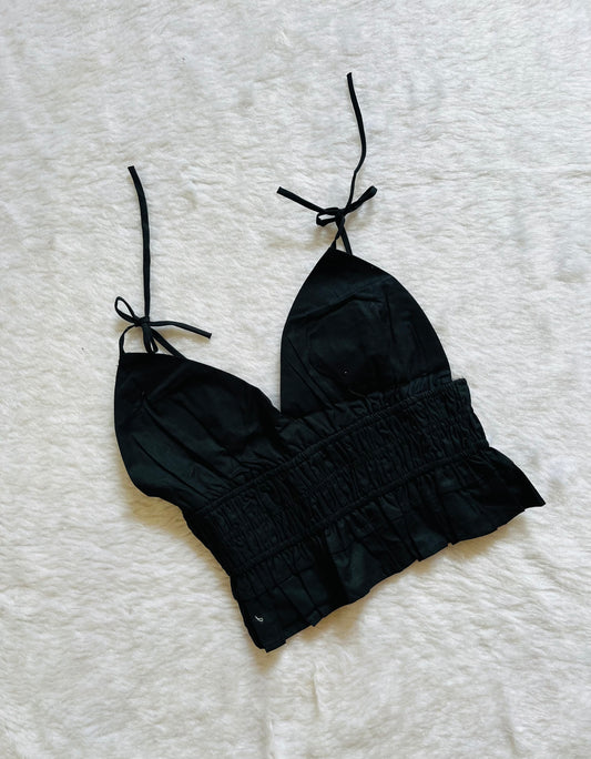 Basic tieup top