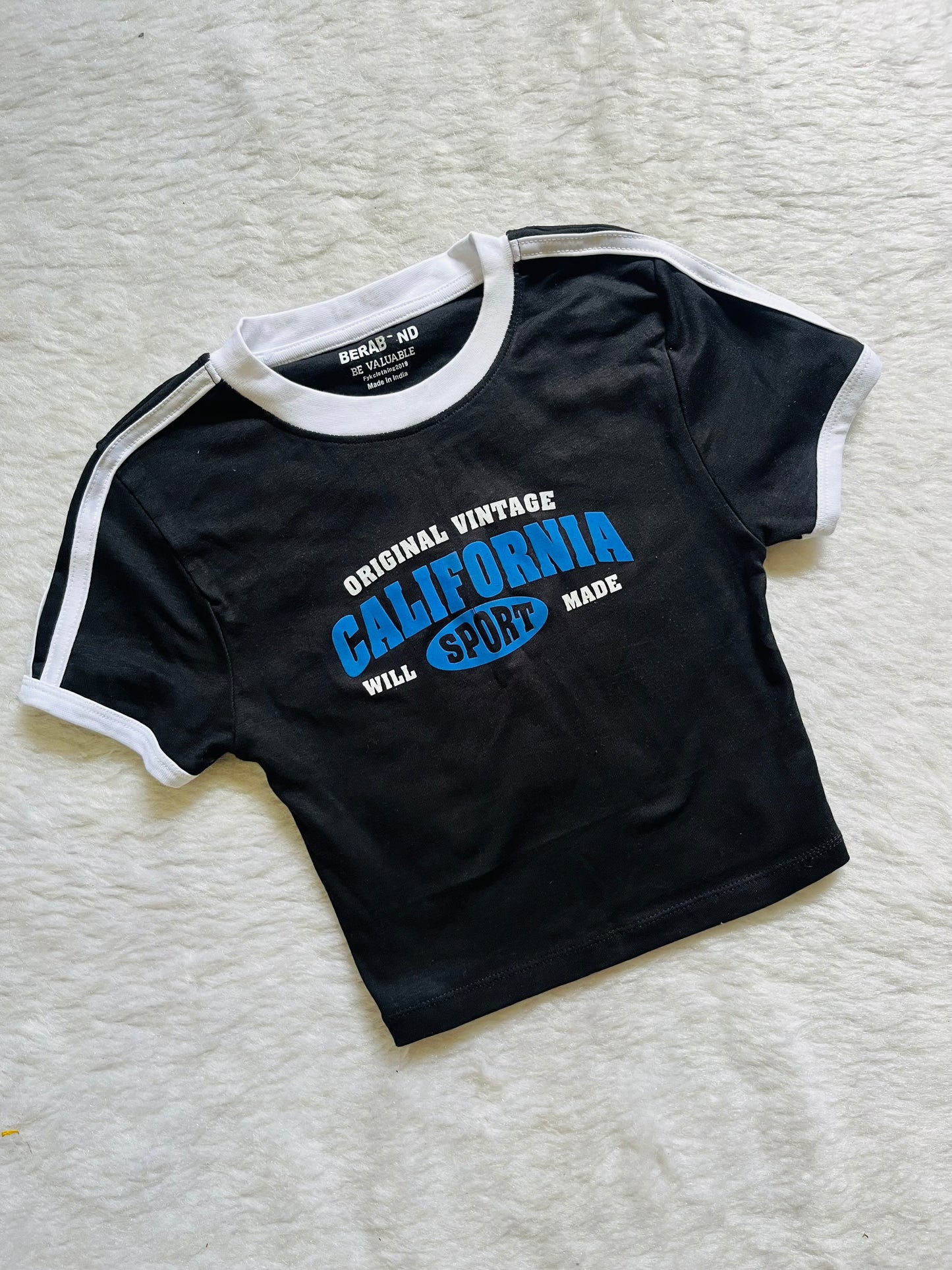 Black california tee