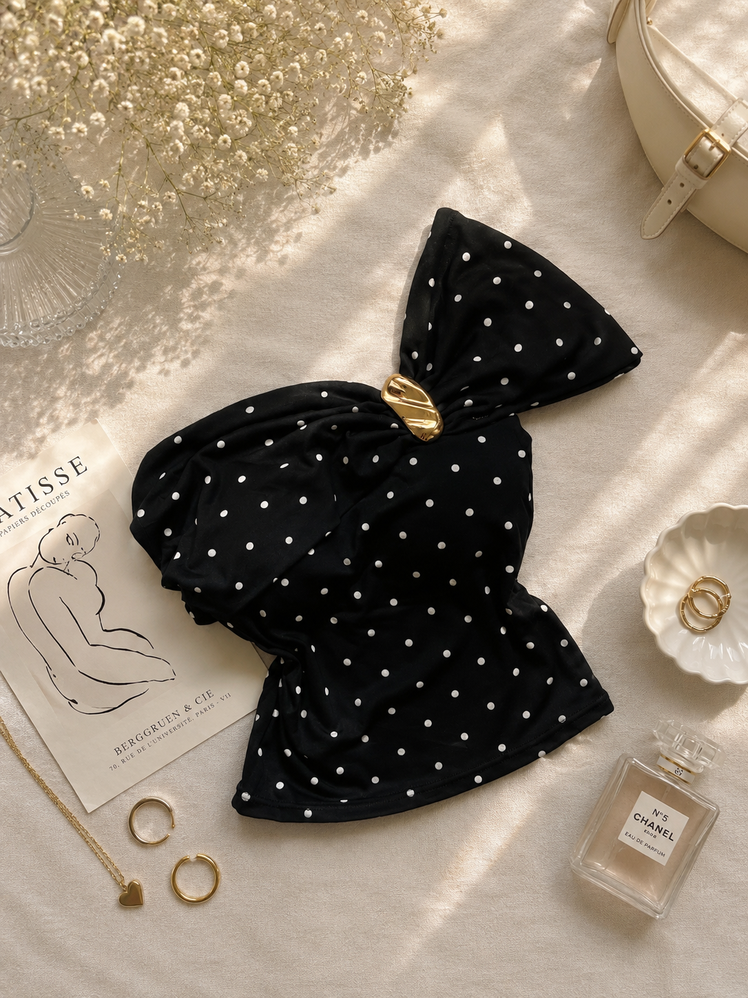 Polka dot buckle tops